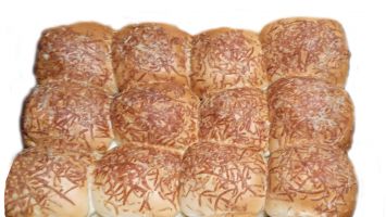Pão Almofadinha Queijo Valleju  kg